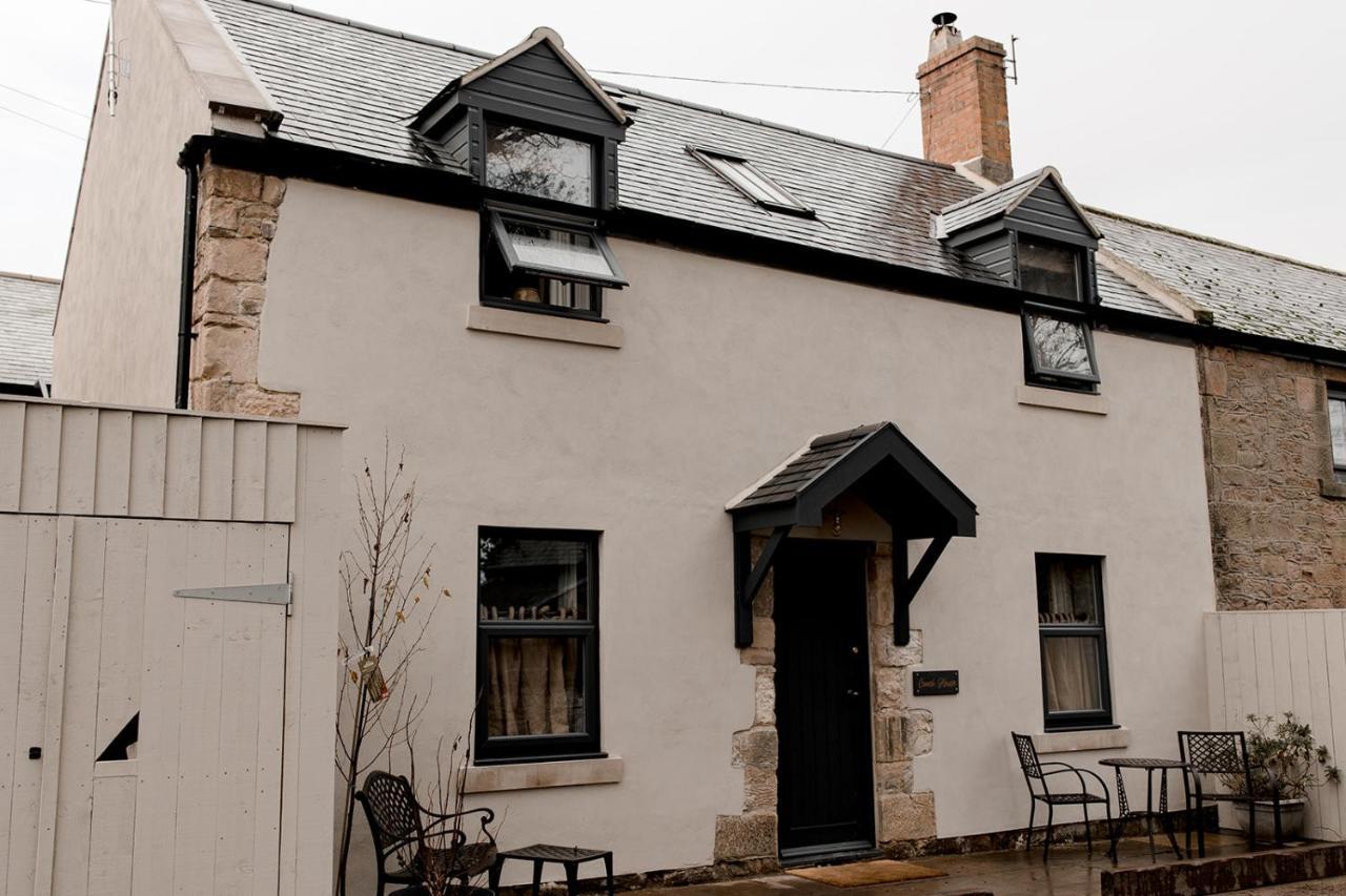Beadnell Towers Hotel Esterno foto