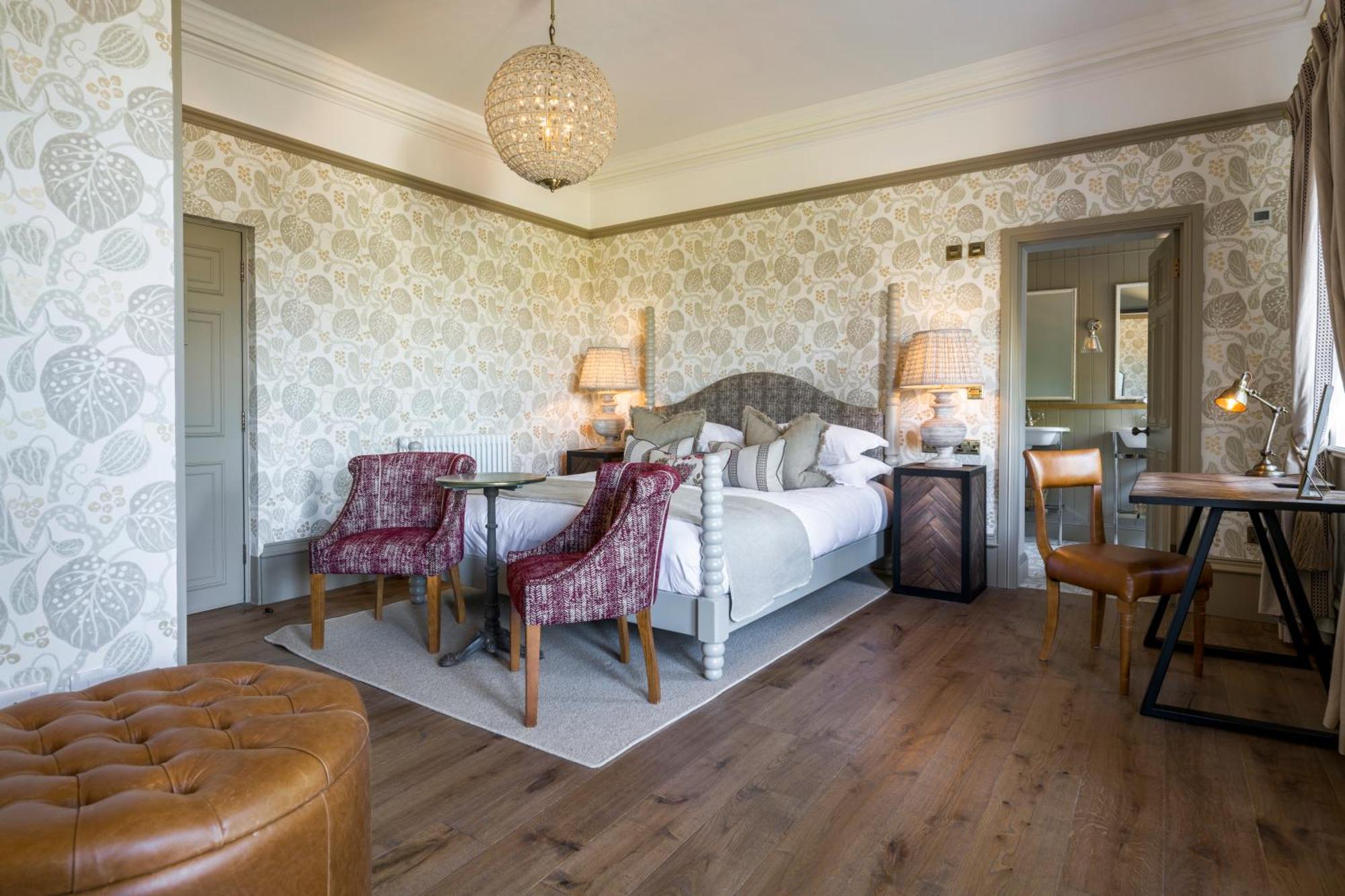 Beadnell Towers Hotel Esterno foto