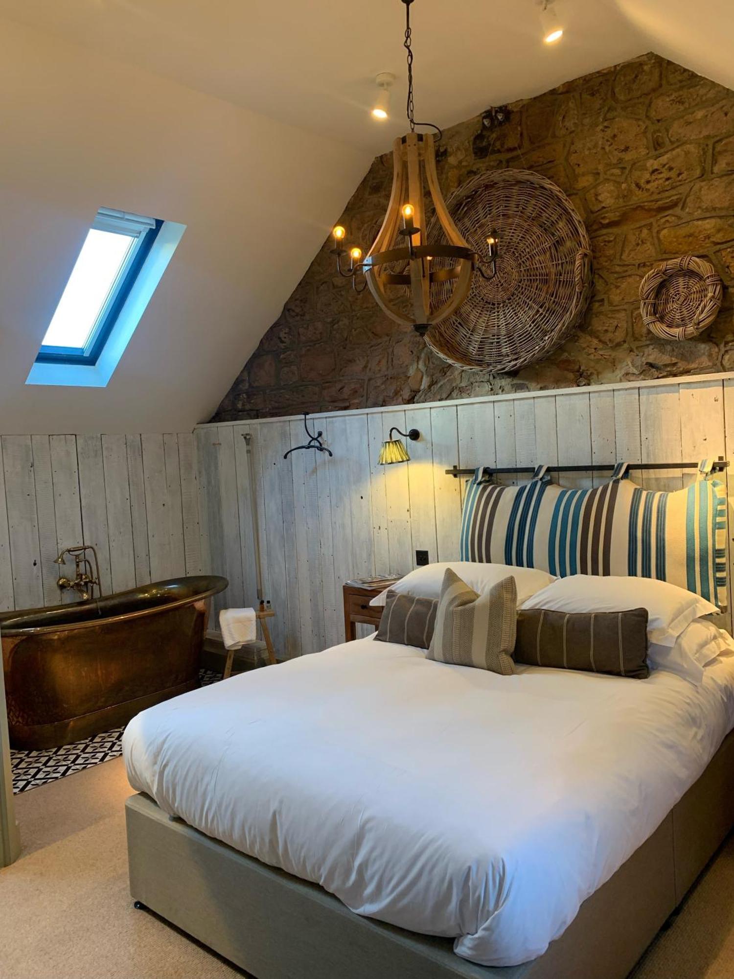 Beadnell Towers Hotel Esterno foto