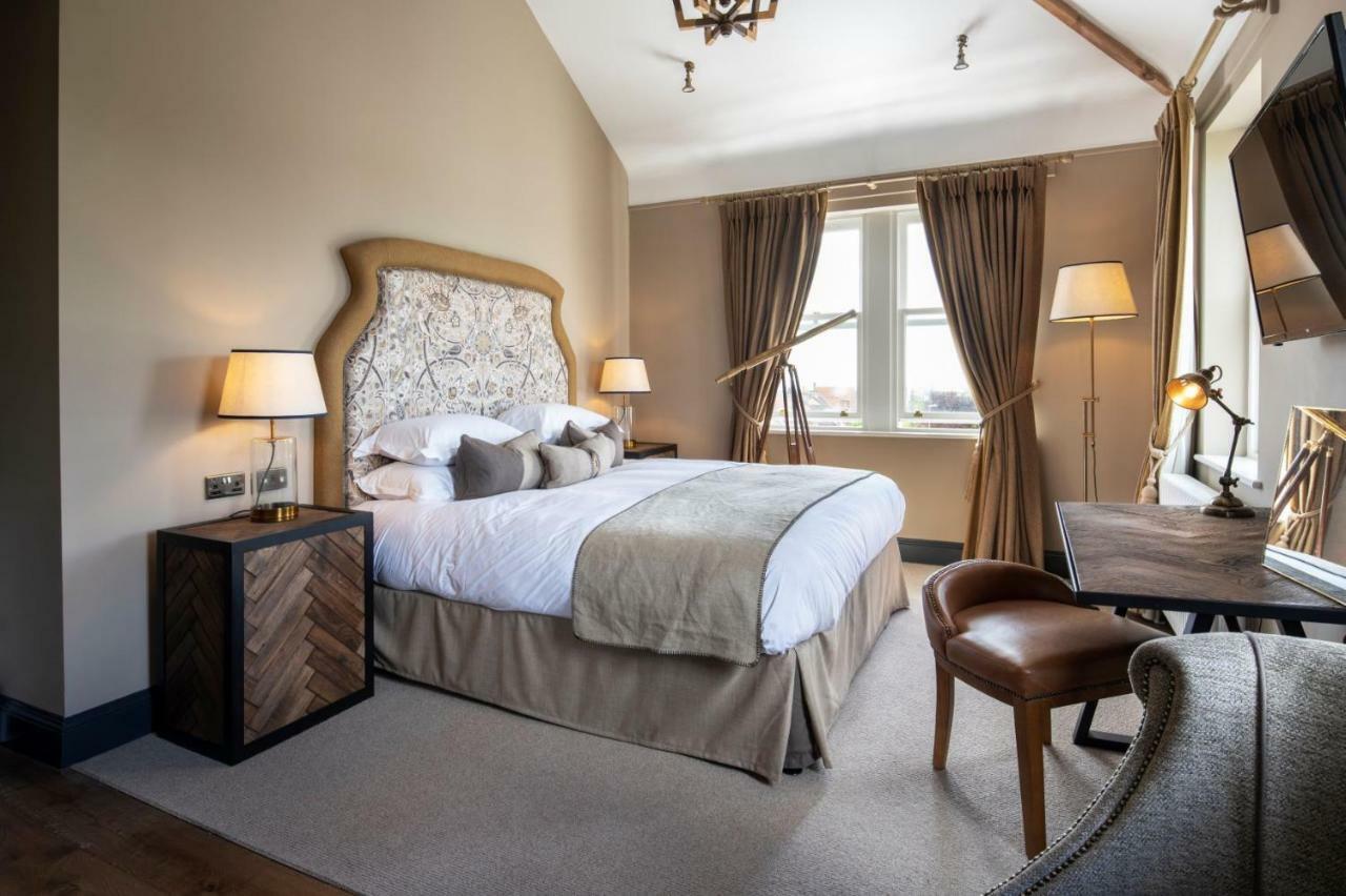 Beadnell Towers Hotel Esterno foto